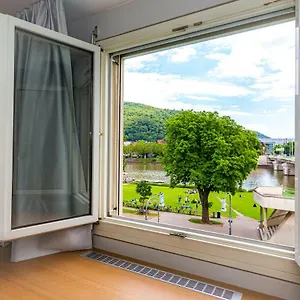 bs-neckar-apartment-heidelberg.hotelsheidelberg.net/